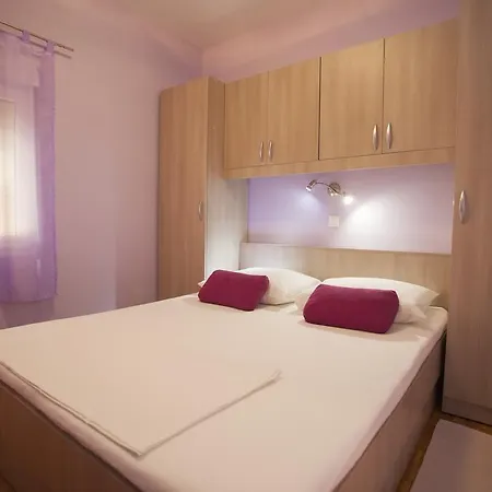 Neda 3* מאקרסקה