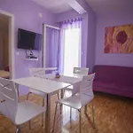 Neda Pensión 3*