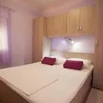 Neda 3* Makarska