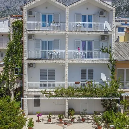 Neda Casa de hóspedes