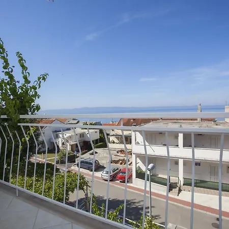 Neda Casa de hóspedes 3*