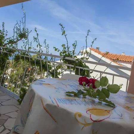 Neda Casa de hóspedes 3*